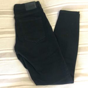 EUC Everlane authentic stretch black jeans